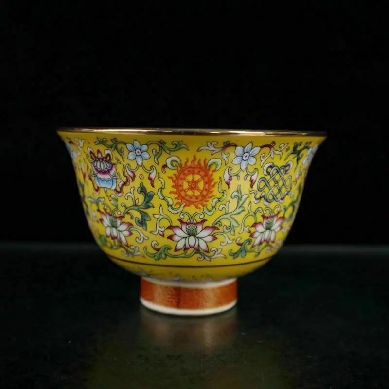 Chinese Old Porcelain Gold and Pastel Bowl With Pattern Of Eight Treasures For kitchen
