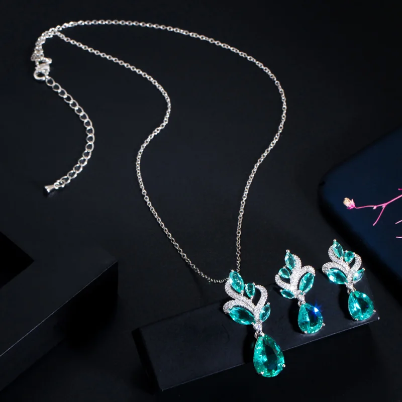 Pera Elegant Korean Style Light Blue Cubic Zirconia Women Fashion Pendant Leaf Necklace Water Drop Earrings Jewelry Sets J151