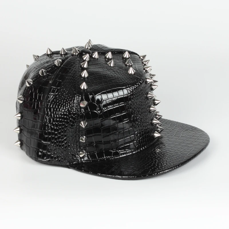 Wholesale European and American Punk Style custom men\'s recycled material fashion metal brim rebound hats