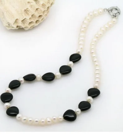 White 6-7mm Potato Freshwater Pearl With Heart Shape 12-13mm Black jade Necklace