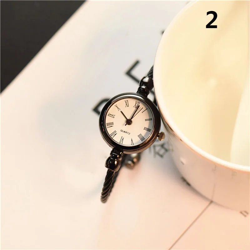 Luxury Fashion Gold Bangle Bracelet Women Watches Stainless Steel Retro Ladies Quartz Wristwatches Ulzzang Brand Small Clock