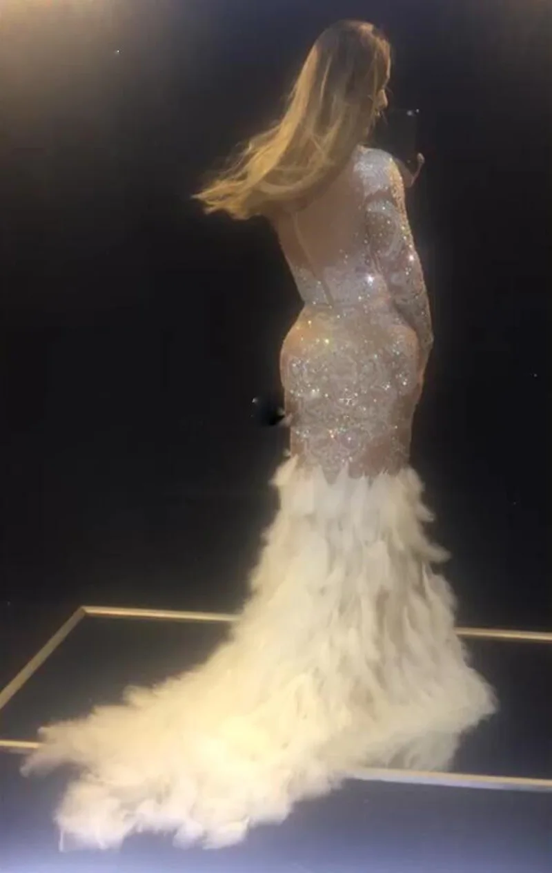 Dropshipping Long Celebrity Dresses Sparkly Rhinestones Feather Nude Dress Sexy Nightclub Birthday party outfit stage costume
