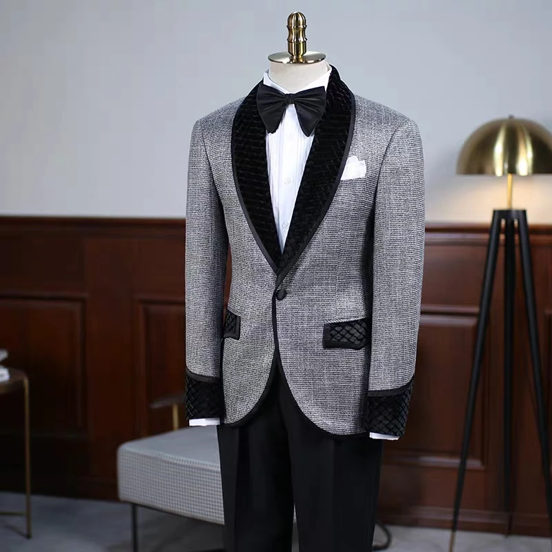 สำหรับบุรุษแบบใหม่แจ็คเก็ตที่กำหนดเอง Made ธุรกิจ Tuxedos ปุ่ม Peaked Lapel เจ้าบ่าวสวมใส่ที่กำหนดเอง Casual ธุรกิจชุด