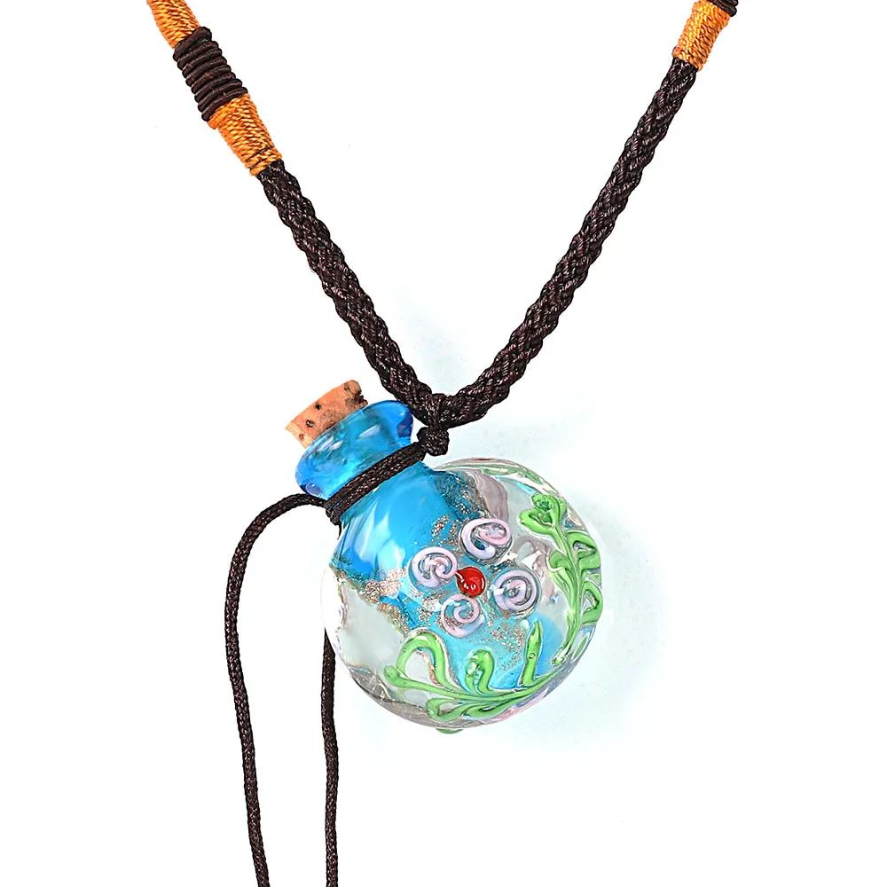 Moda Kolorowy naszyjnik ze szklanym sercem Lampwork Dyfuzor olejków eterycznych Okrągła butelka perfum Nowość