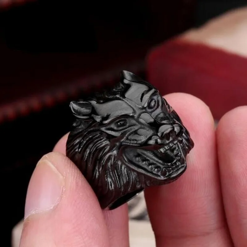 2024 Vintage Wolf Head Rings For Men Jewelry Accessories Punk Stainless Steel Rock Biker Rings Wholesale