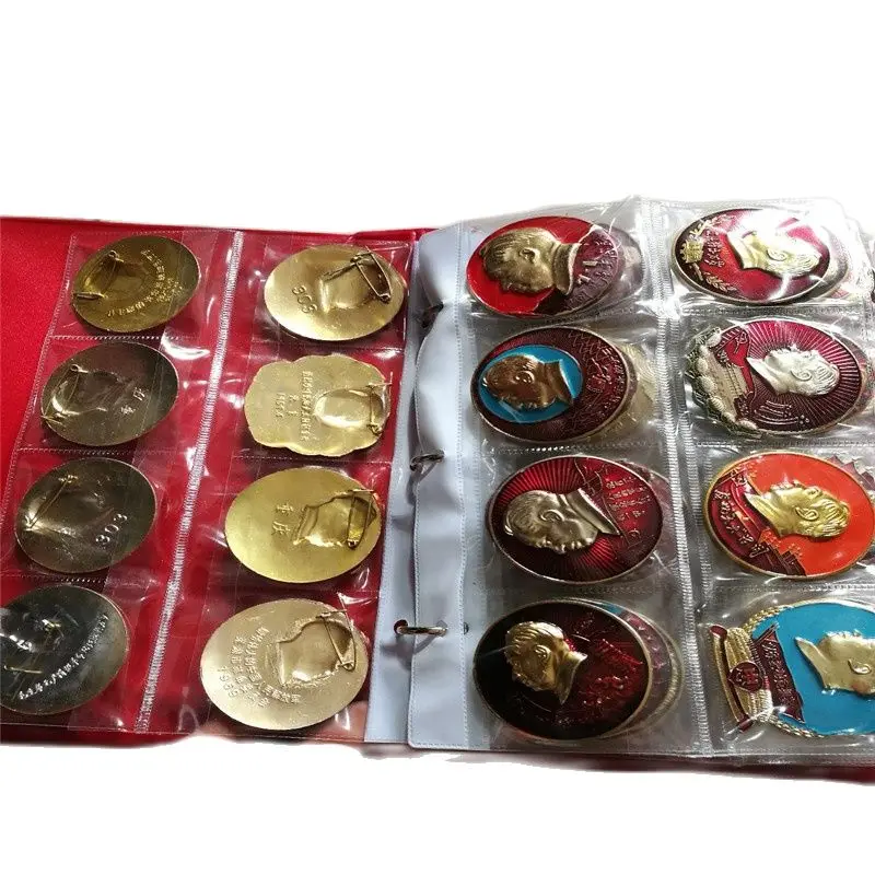 A Set Of Commemorative Medals Of Chairman Mao Old Cultural Revolution In China