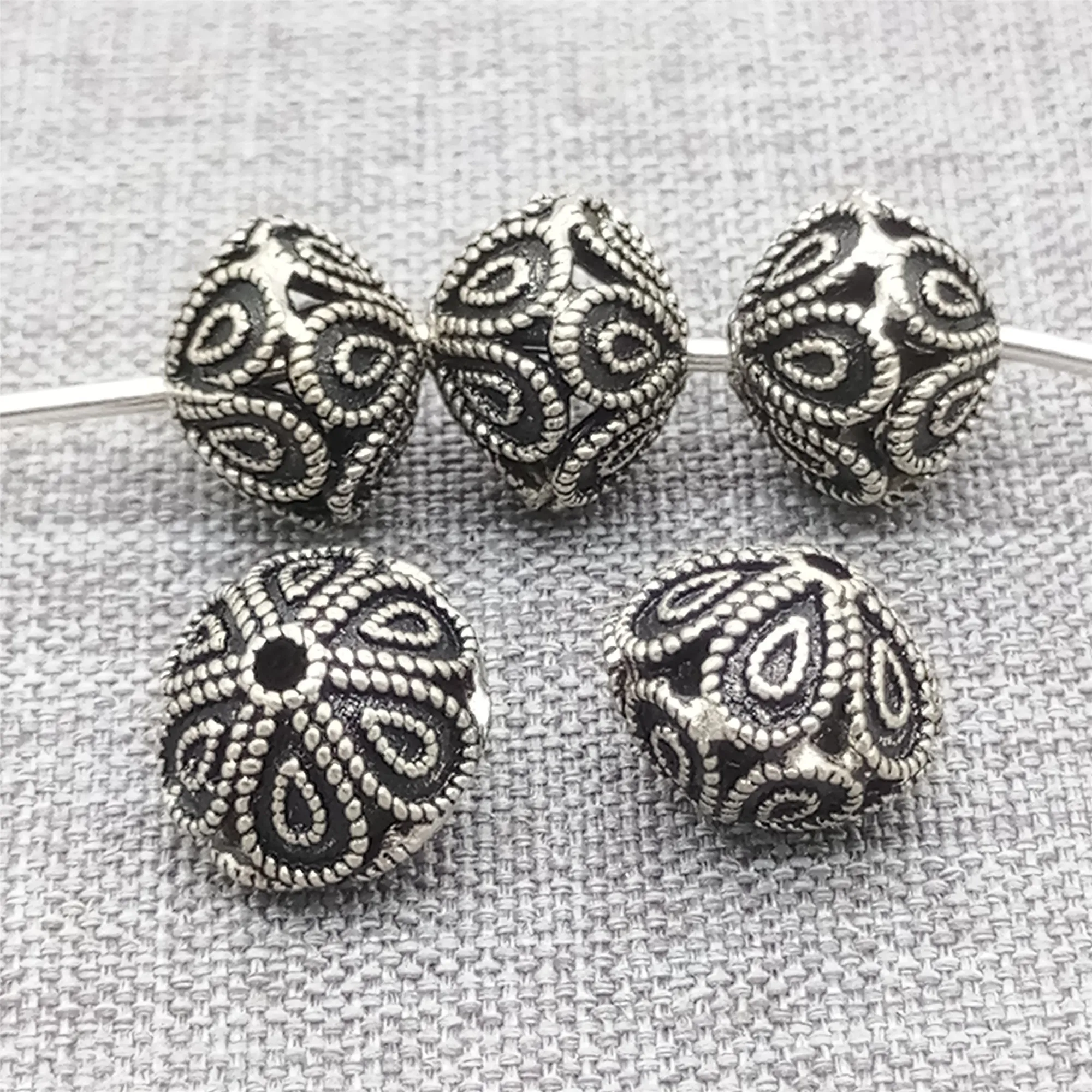 4 sztuki 925 Sterling Silver Oxidized Flower UFO Saucer Beads do bransoletki