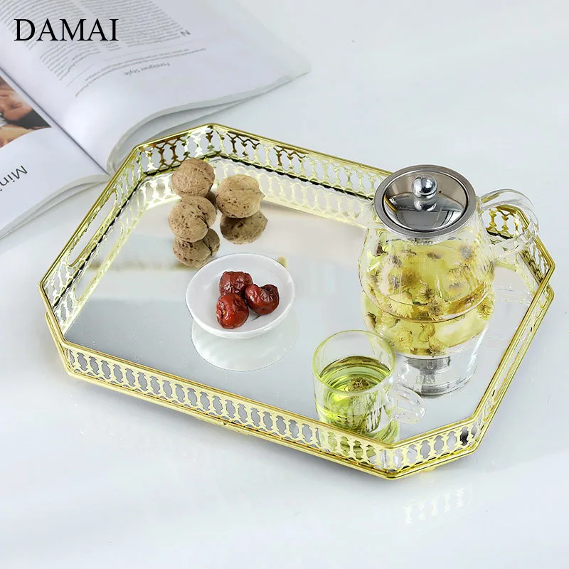 

Nordic Hollowation Mirror Trays Decorative Gold Inlay Plating Craft Tray Perfume Skin-care Products Organizer Home Decoration