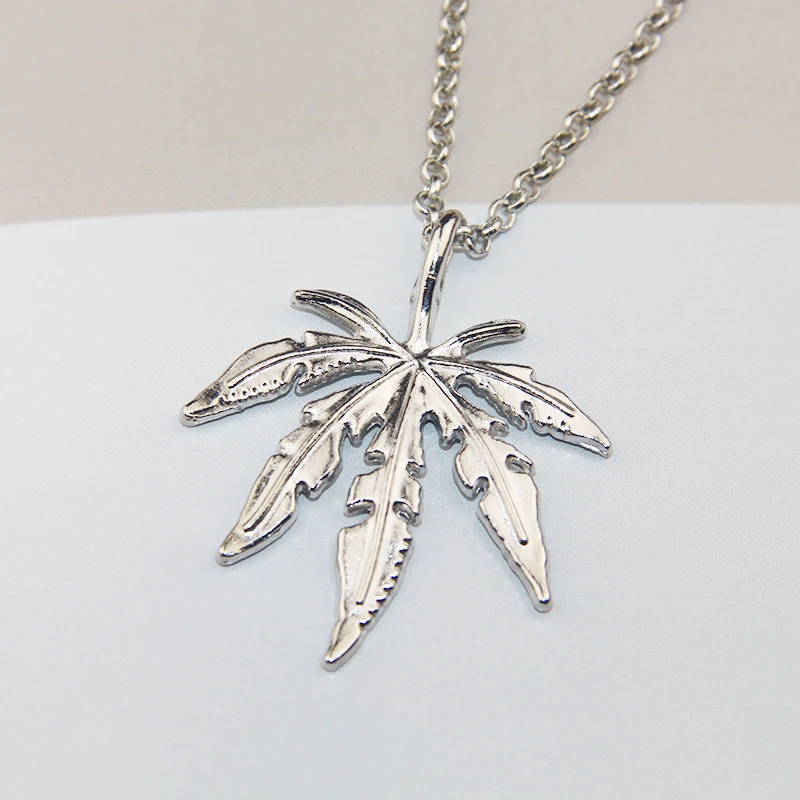 الأزياء والمجوهرات مابل ليف قلادة القنب ليف قلادة سحر سلسلة قلادة للنساء الرجال Gifls الملحقات