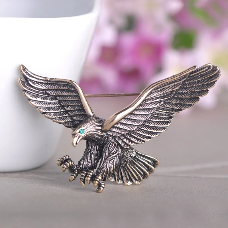 Men\'s Classic Creative Design Flying Eagle Brooch Retro Prom Party Casual Jewelry Gift Brooch