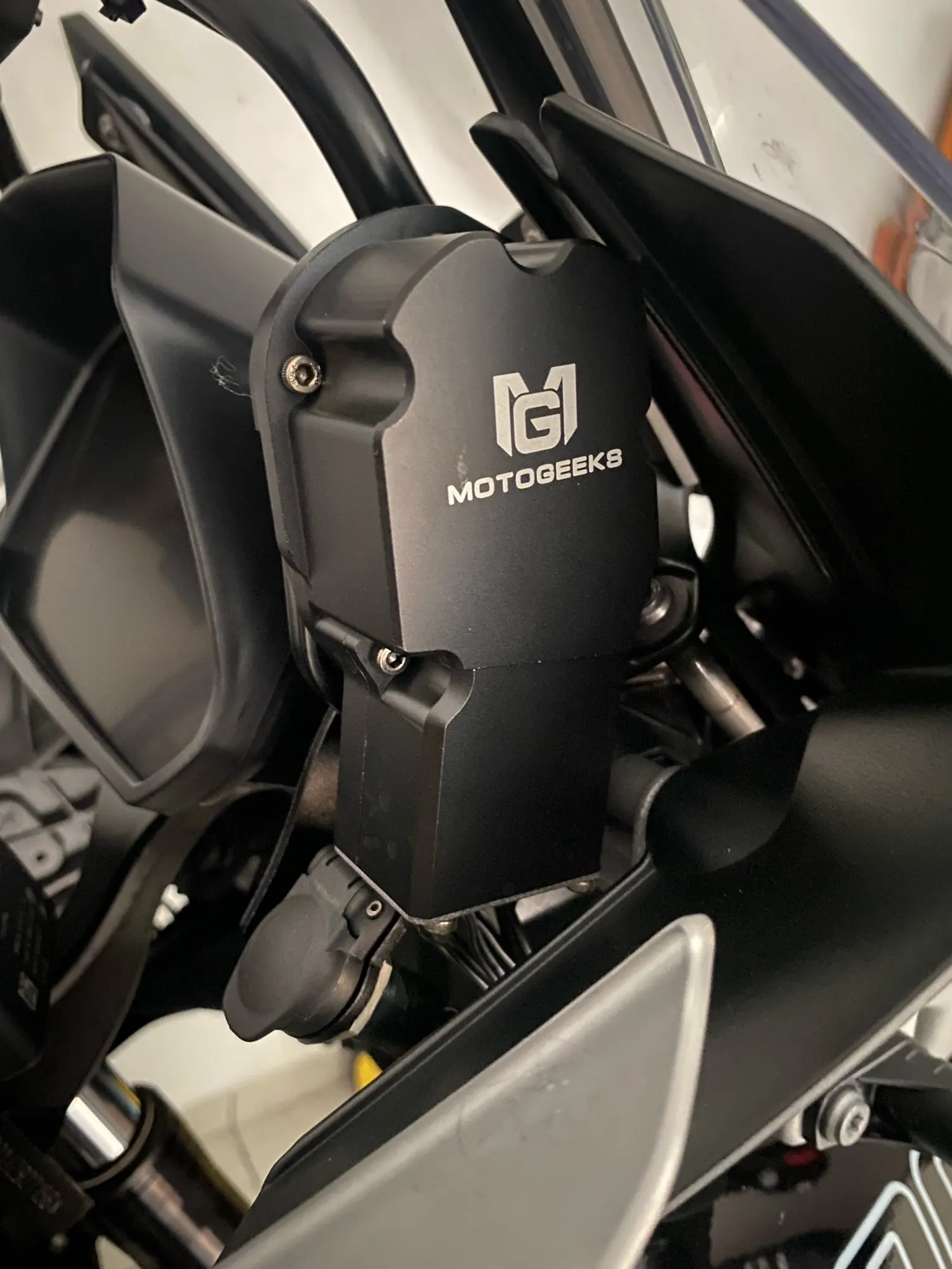 R1250GS R1200GS ADV Voorruit Voorruit Elektrische Lift Afstandsbediening Schakelaar Voor BMW R1200 R1250 GS Adventure LC 2013-2024 - afbeelding 2
