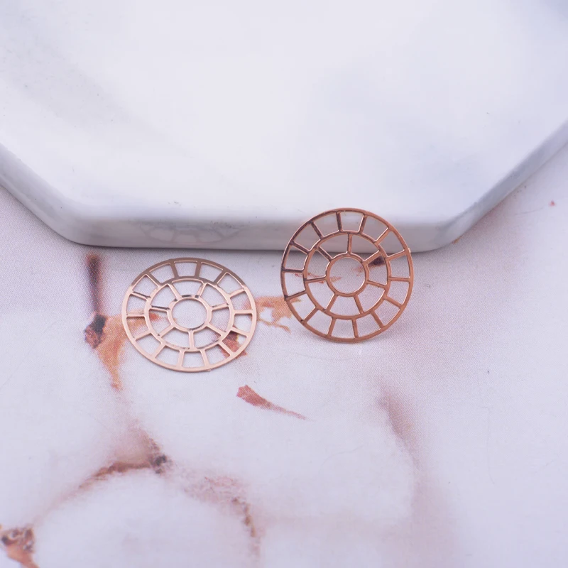 100 Stück AC10690 14mm runde Abstandsperlen in Sping-Farbe, Armeegrün, Zubehör aus Messing für DIY-Schmuck und Ohrringe. – Detail 9