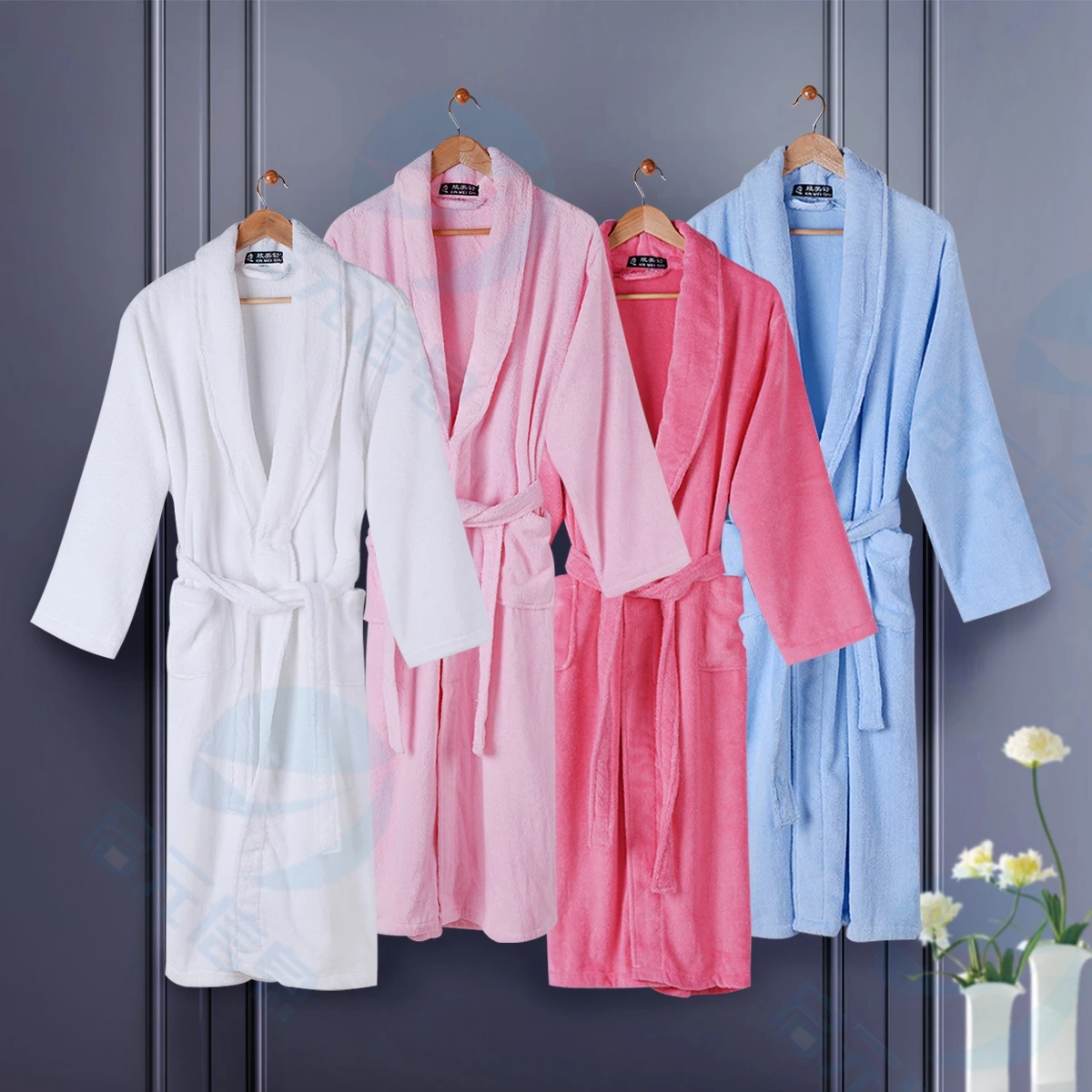 Men Winter Bathrobe Long Cozy Flannel Bathrobe Flannel Warm Towel Fleece Bath Robe Night Fur Robes Dressing Gown Women Sleepwear