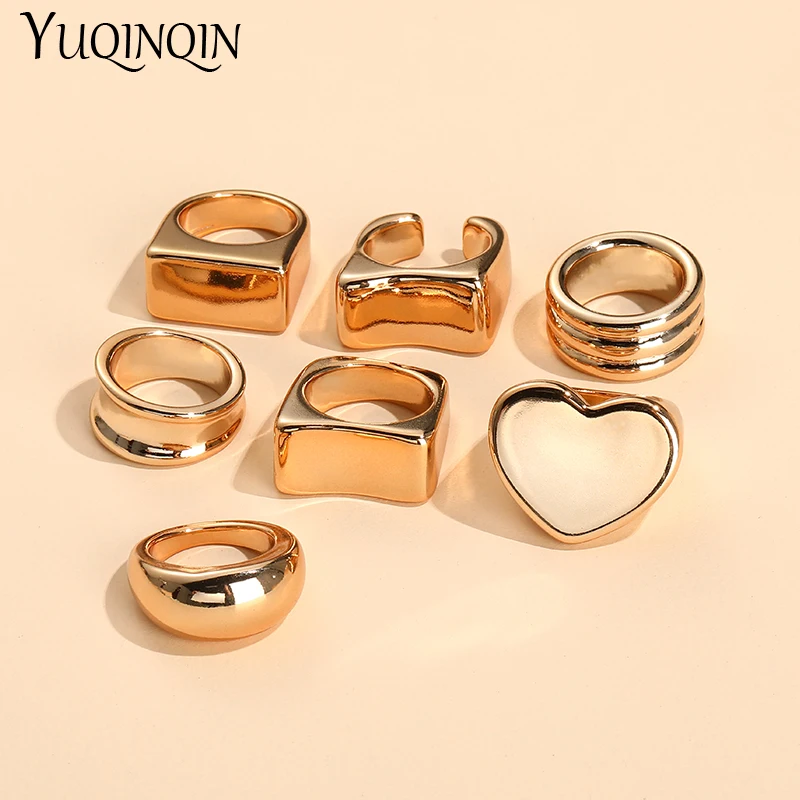 Fashion Big Heart Rings Set for Women Trendy Aesthetic Resin Acrylic Geometric Punk Finger Rings for Girls Party Hip hop Jewelry