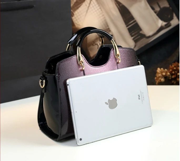 New arrival korean style simple pillow shoulder bags handbags women famous brands top handle bag patent leather messenger clutch