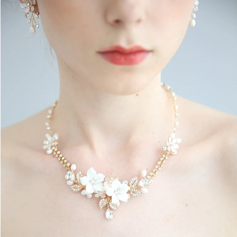 Delicate Floral Bridal Necklace with Earrings Freshwater Pearls Women Jewelrys Handmade Wedding Prom Jewelry Set