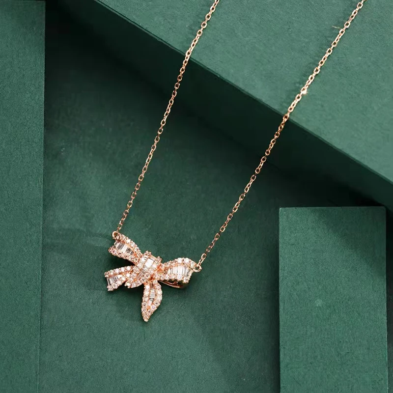 18K Gold Natural Diamond Bow Pendant Necklace Ladies Engagement Party Jewelry