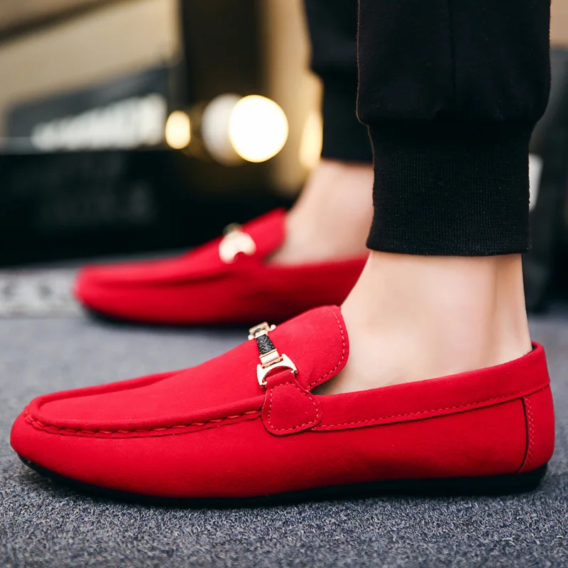 Zapatos de diseñador de cuero sin cordones para hombre, mocasines planos informales para adultos, color rojo, suaves, de tacón bajo, transpirables, antideslizantes, nuevos