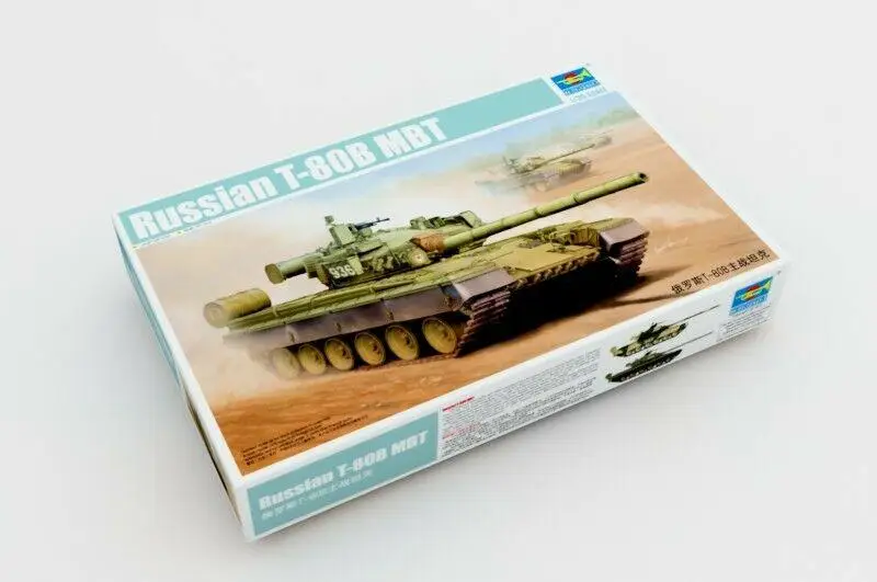 

Trumpeter 05565 1/35 Russian T-80B MBT Model Kit