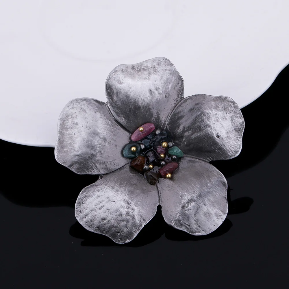 Vintage Antique Leaf Flower Shape Brooches Plant Jewelry Imitation Pearl Pin Brooch Men & Women Wedding Costume Accessories