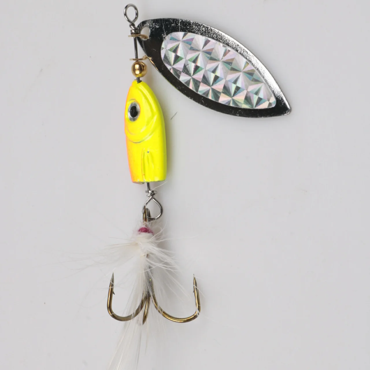 1pcs Spoon Fishing Lure Metal Rotating Sequin Hard Bait 6.6g 11.6g 13g treble Hooks Artificial Wobblers Bass fishing tackle