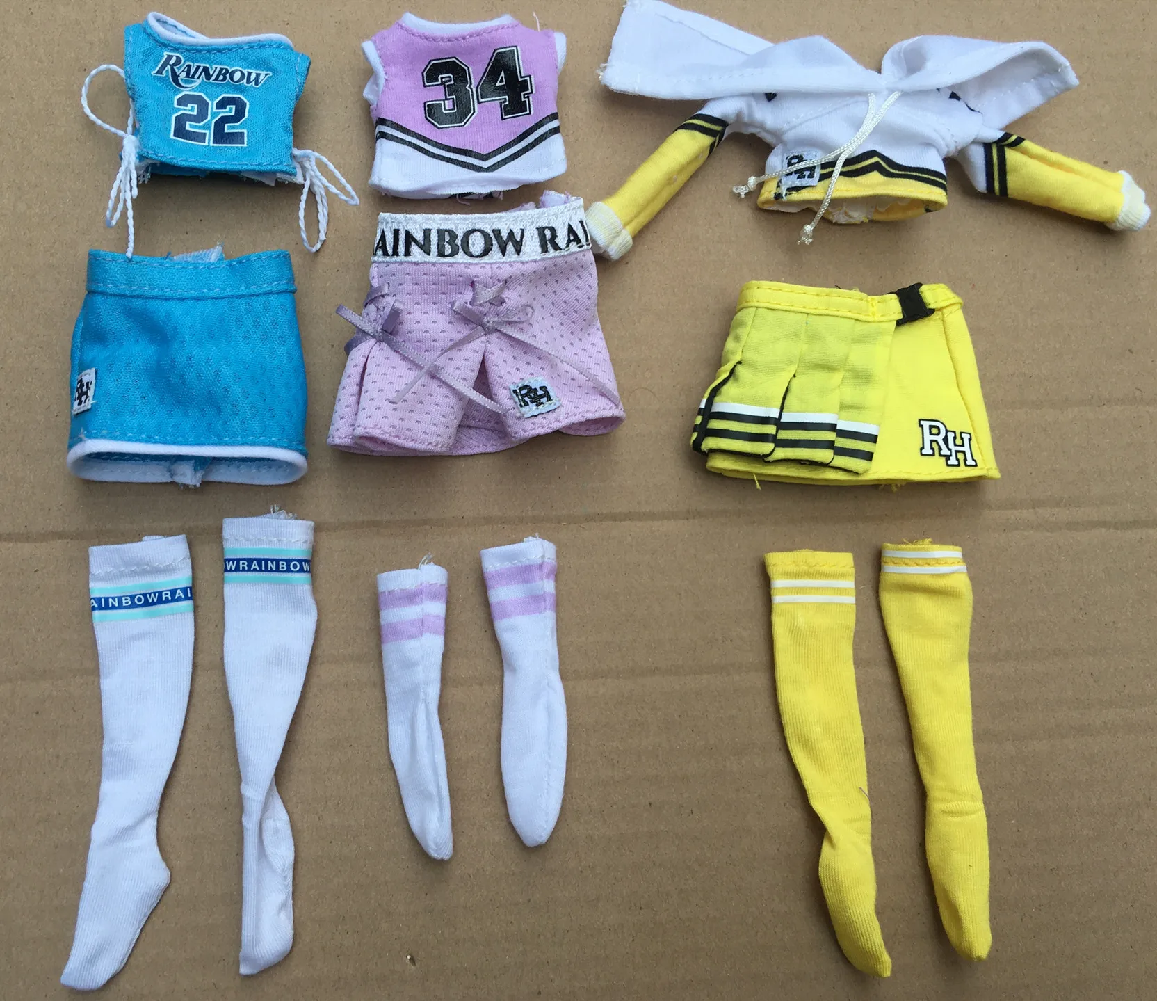 

Rainbow Doll Original Clothes Dress Sportwear Shoes Boots Sandals Earrings Hats Girl Playing House Beauty Toys Doll Decors