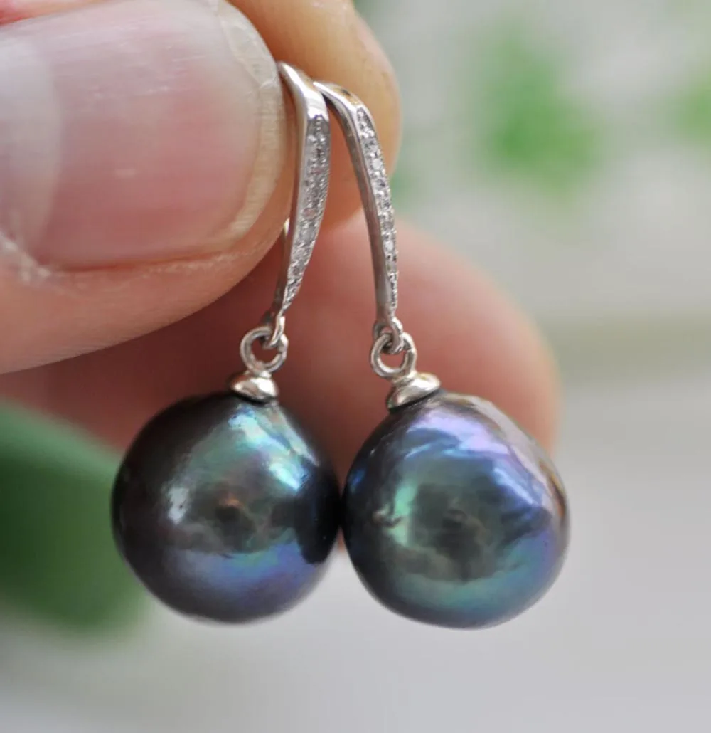 

P7483 Lustre 13mm Round Black Keshi Edison Pearl Dangle Earring