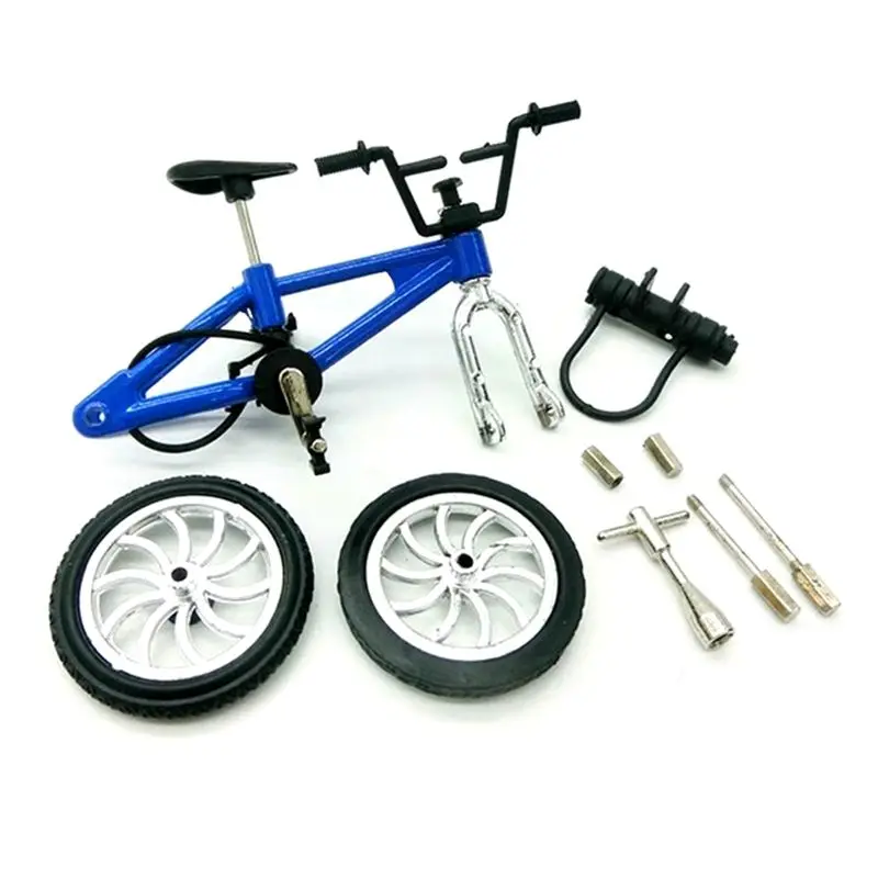 Mini Scooter due ruote Scooter giocattoli educativi per bambini Finger Scooter Bike tastiera Skateboard