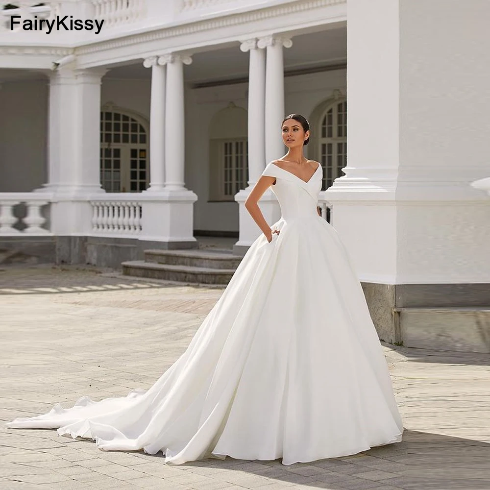 FairyKissy Sparky Lấp Lánh Áo CướI Tay Dài Ren Cô Dâu Đầm 2021 Vintage Công Chúa Gothic Vestidos De Noiva