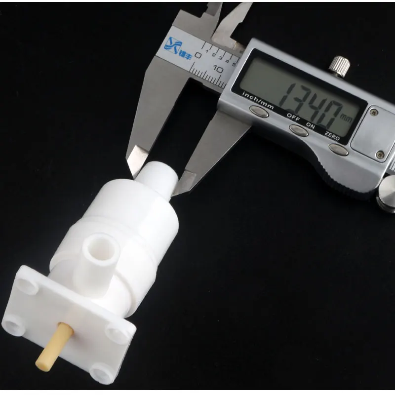 เครื่องดื่มอุปกรณ์เสริมก๊อกน้ำสวิทช์ร้อนเย็นหัวฉีดปุ่มแนวตั้งแผ่นทนอุณหภูมิกดRod