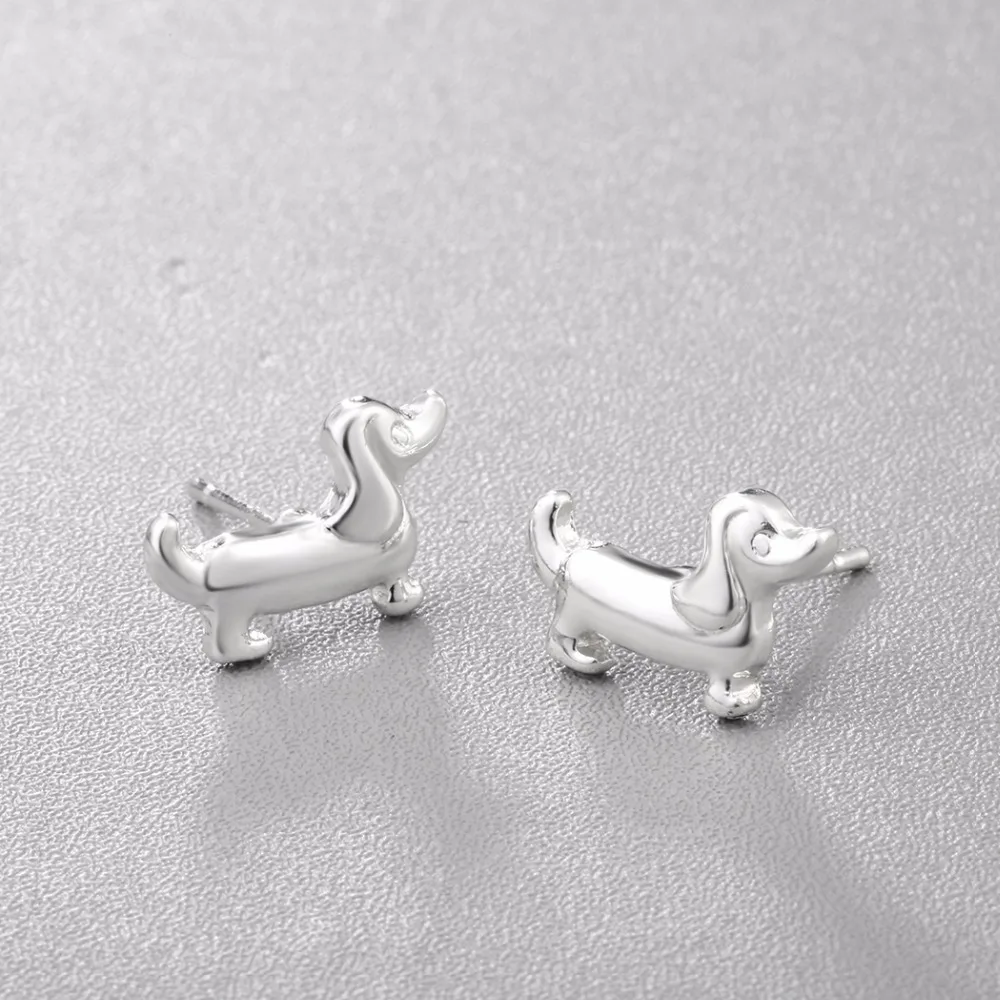 Chandler Tiny 3D Dachshund Stud Earring Sausage Dog Earrings For Women Handmade Retro Best Gifts For Animal Pet Lovers