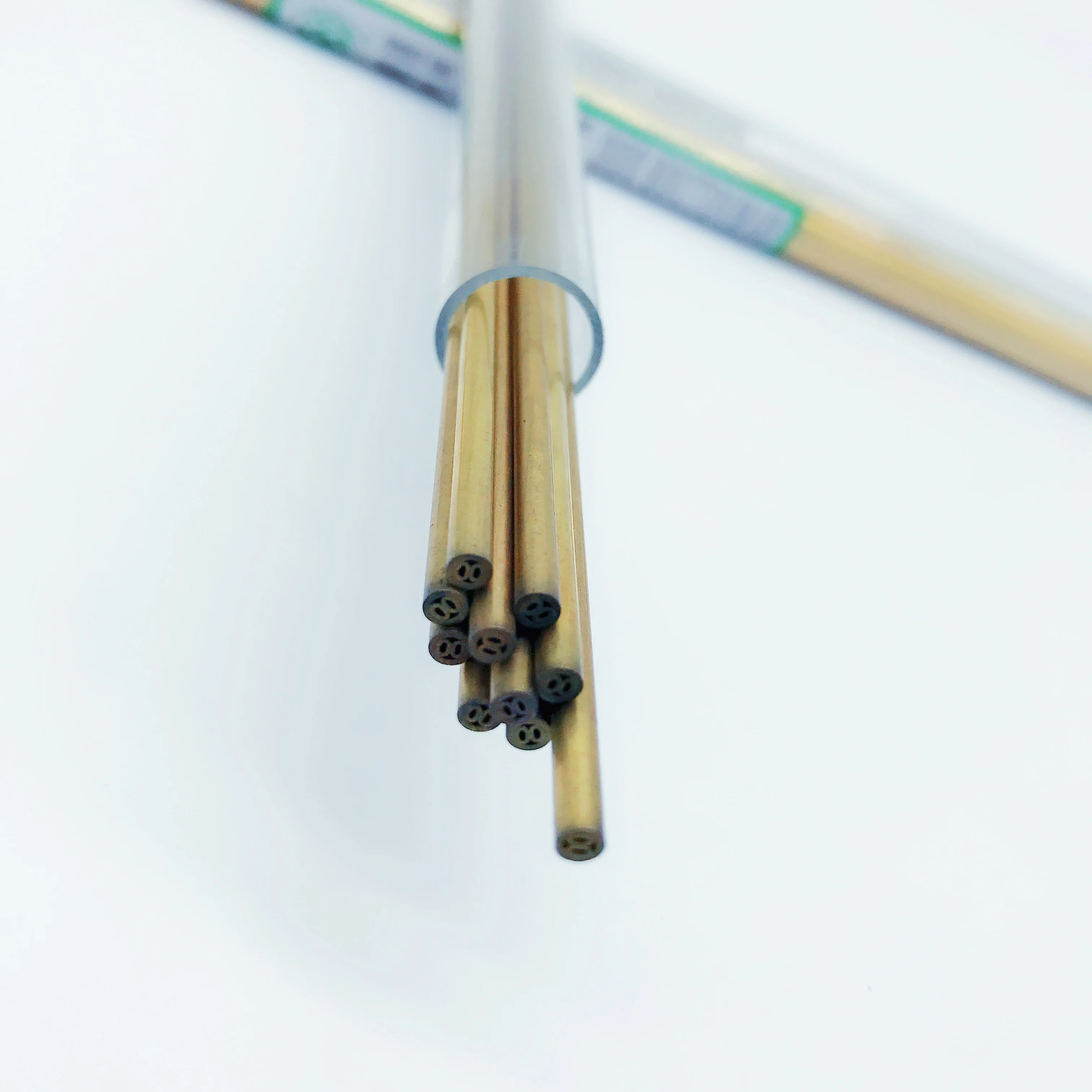 ART.230627 tubi per elettrodi in ottone Multi fori 2.7/2.8/2.9/3.0*400mm 10 pz/lotto