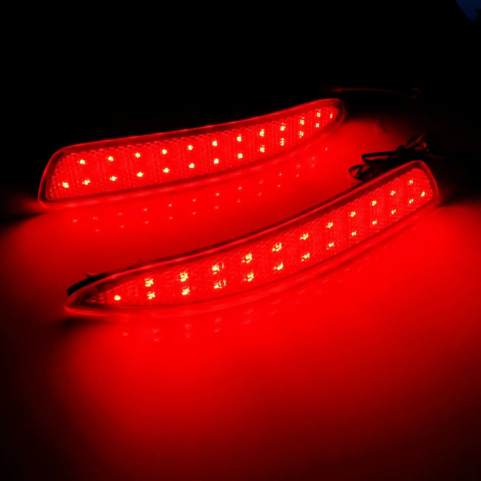 2 Red Lens LED Rear Bumper Reflector Tail Brake Light For BMW X5 E70 M 2006-2013