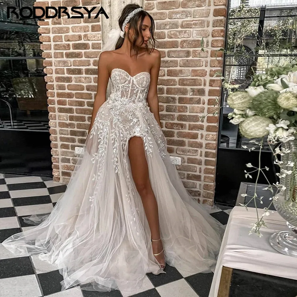 RODDRSYA Beach Wedding Dresses For Bride Elegant Lace Boho Wedding Gowns Strapless Sleeveless High Split Princess Bride Dresses