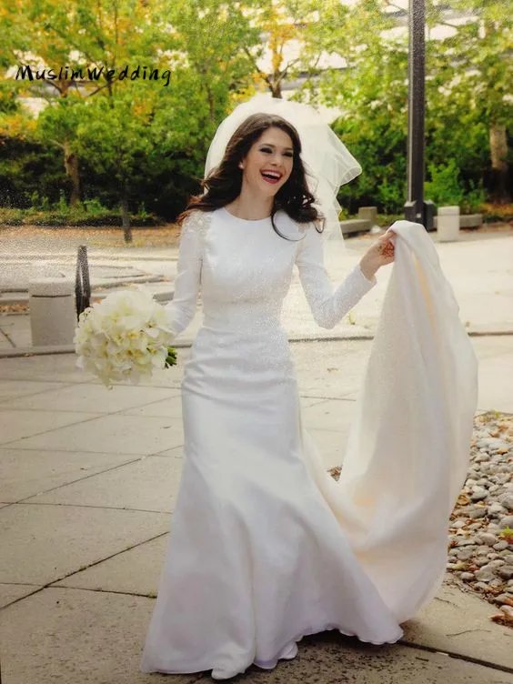 Modest Langarm Meerjungfrau Hochzeit Kleider Einfache Satin Volle Länge Boho Land Hochzeit Kleid 2020 Günstige O Neck Brautkleid