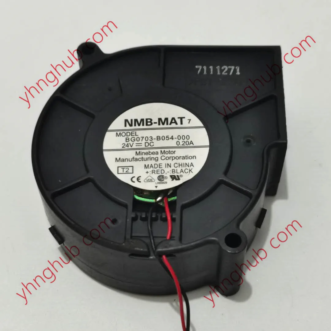 

NMB-MAT BG0703-B054-000 DC 24V 0.20A 75x75x30mm 2-Wire Server Fan