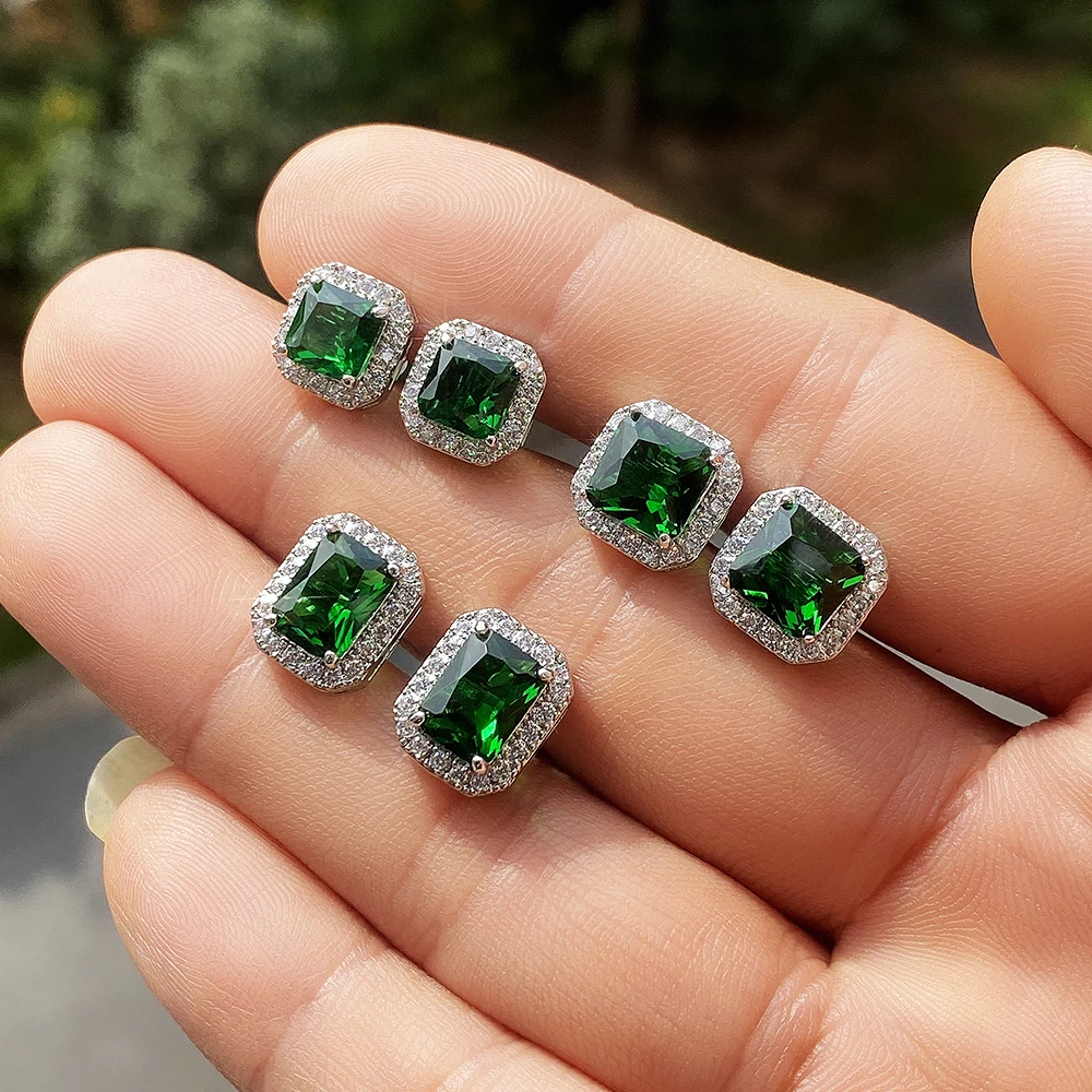 Huitan Ohrstecker mit rechteckigem/quadratischem grünem kubischem Zirkon für Damen, elegante Party-Accessoires, Jahrestagsgeschenk, zeitlose Damen-Ohrringe – Detail 2