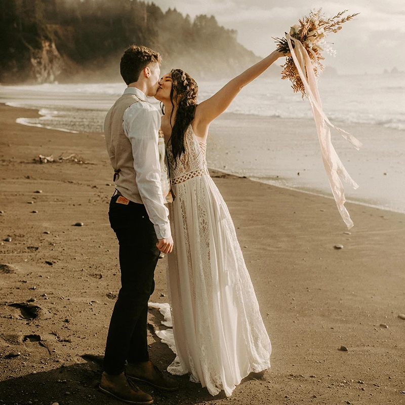 Praia boêmio alças de espaguete vestido de noiva sem costas recorte rendas até destino do navio da gota com decote em v plus size chiffon vestido de casamento