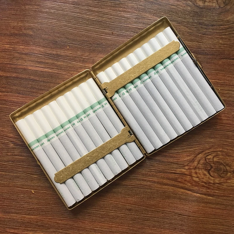 High Quality Men\'s Brass Cigarette Case Vintage Style Metal Cigarette Box for 20pcs 84MM Cigarettes