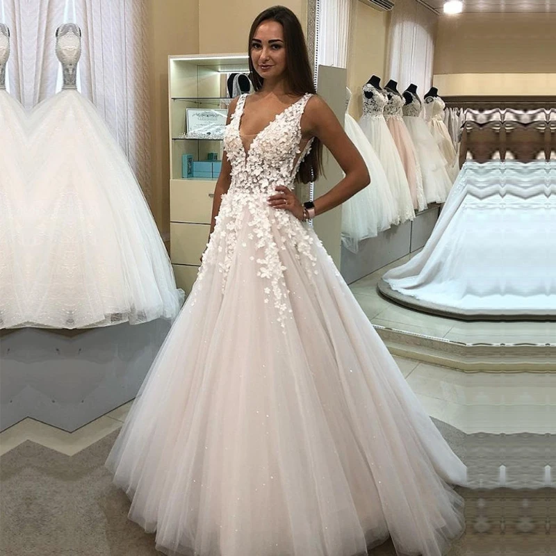 

ANGELSBRIDEP Deep V-Neck Tulle Wedding Dress Summer Style Vestidos De Noiva Pretty Flowers Floor-Length Formal Bride Dress