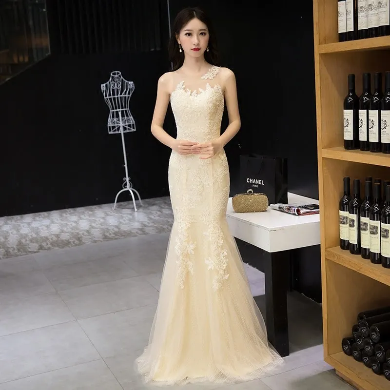 

2020 New Fashion Mermaid Evening Dress Sexy Illusion O-neck Sleeveless Prom Dress Champagne Appliques Embroidery Party Dress