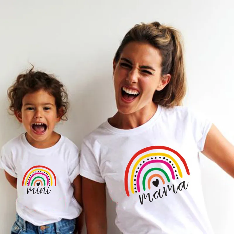 New Rainbow Father Mother Daughter T-shirts Summer Family Matching Outfits Mom Baby Mommy and Me Family Look Clothes