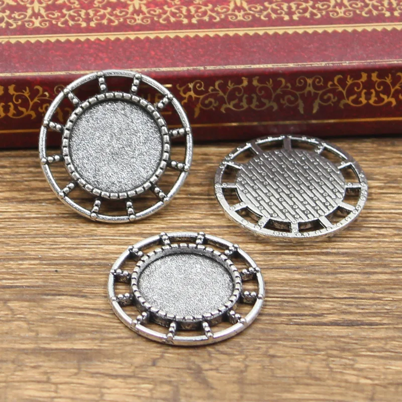 8pcs Fit 14mm Round Glass Cabochon Base Setting Hot Antique Bronze Silver Color Color Pendant Tray For Jewelry DIY Making