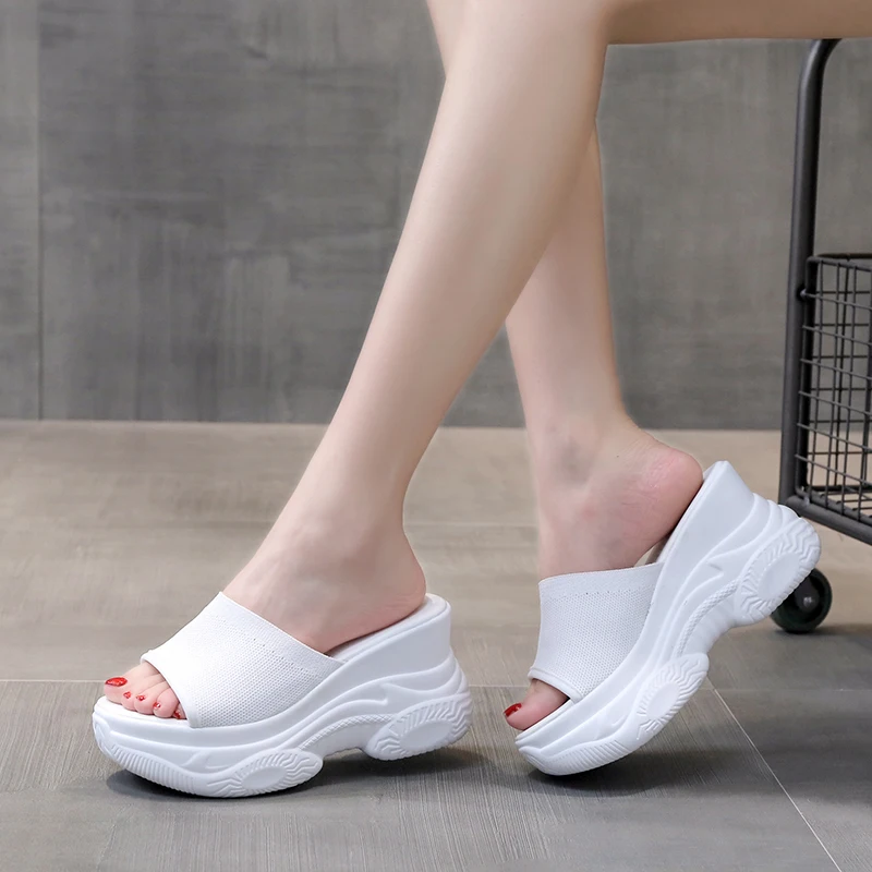 Shoes Slippers Soft Luxury Slides Platform Slipers Women Heeled Mules On A Wedge Comfort Designer Summer 2021 High Flat Fashion