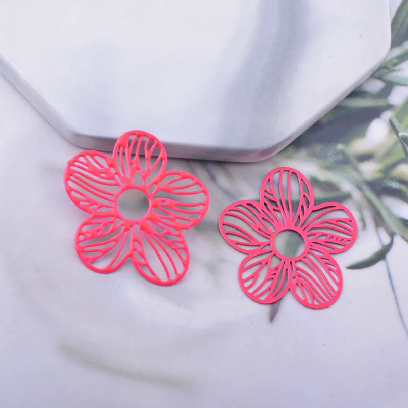 50 Stück AB6540 31*28mm bemalte Blumenanhänger DIY Schmuck Ohrring Zubehör – Detail 7