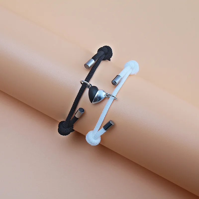 Romantic 2pcs/Pair Magnet Couple Bracelet Adjustable Matching Braclet Rope Black White Heart Magentic Braslet Gift For Lover