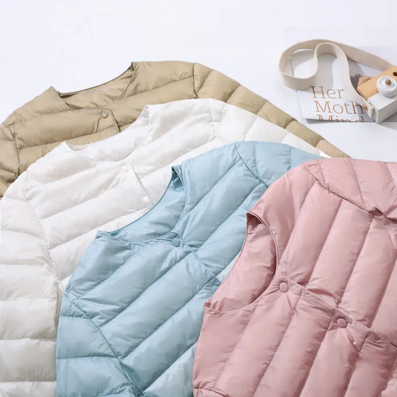 

2025 Autumn Winter Ultra Light White Duck Down Coat Parka Women Long Sleeve Warm Puffer Outwear Ladies Short Down Jacket Tops