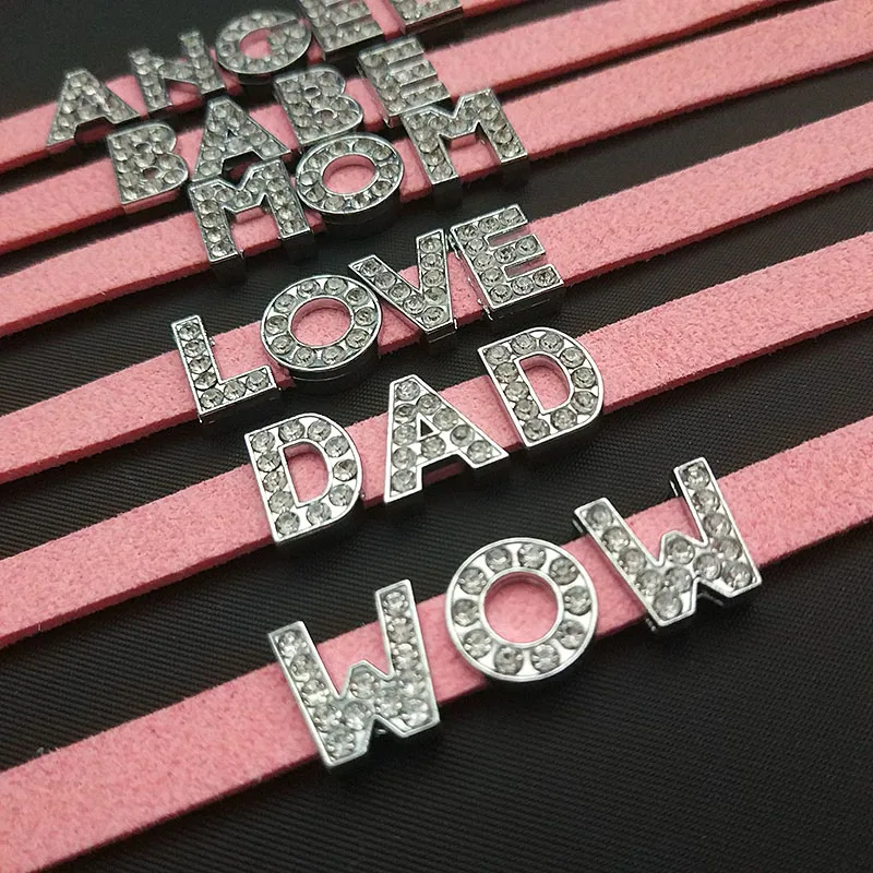 Różowa skóra DIY spersonalizowane Bling litera z cyrkonią dostosowane nazwa naszyjniki Choker kołnierz dla kobiet męska biżuteria Cosplay