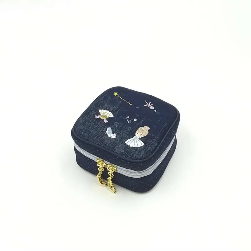 

Cinderella embroidery jewelry box travel portable mini square jewelry box ring nail earrings necklace storage bag