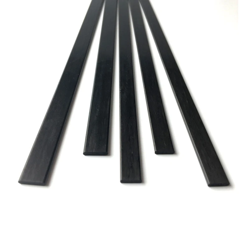 2pcs  length 500mm Carbon Fiber Material 0.5mm*3mm 0.6*5 1*3 1*4 1*5 1*6 1x10 Carbon fiber sheet for RC Quadcopter Multicopter